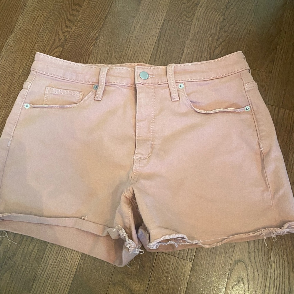 Women’s jean shorts Universal Thread light pink sz 12